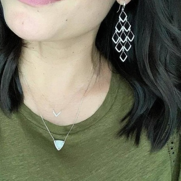 Stella & Dot | Pavé Crystal & Pale Gold Sommerville Delicate Statement E… - Picture 6 of 15